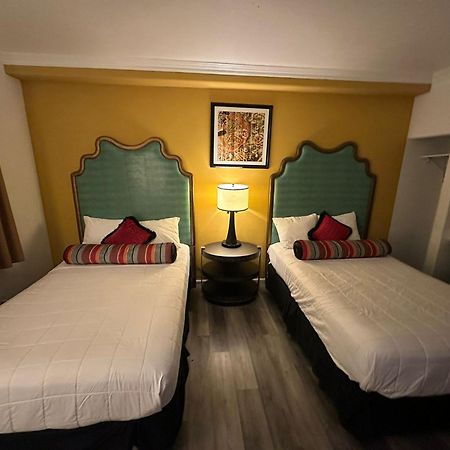 Howard Johnson By Wyndham Bakersfield Dış mekan fotoğraf